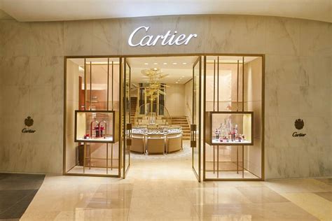 cartier store in mumbai.